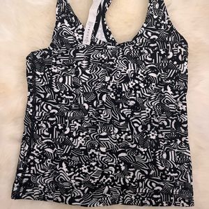 Lululemon cropped tank